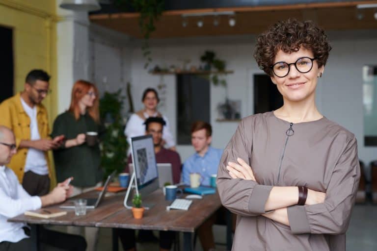 5 Excellent Tips to Attract New Customers (without leaving your office)
