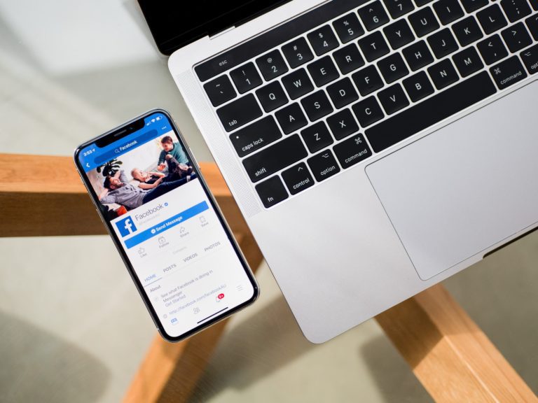 How to Earn Money on Facebook – Ten Super Ways