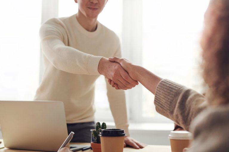 How to get a tech job without coding in 2022